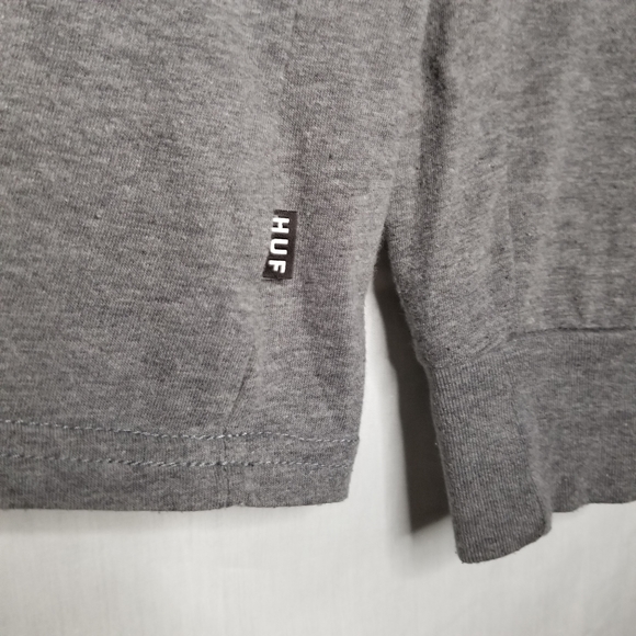 HUF X CHOCOLATE gray long sleeve tshirt streetwear - Picture 5 of 5